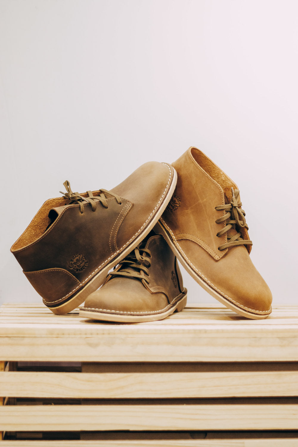 ヤツワレ Wille Wragtig Likkewaan Vellies - Brown