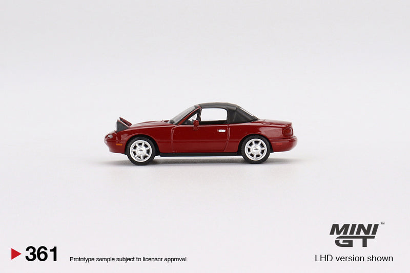 Mazda Miata MX-5 (NA) Classic Red Headlight Up / Soft Top