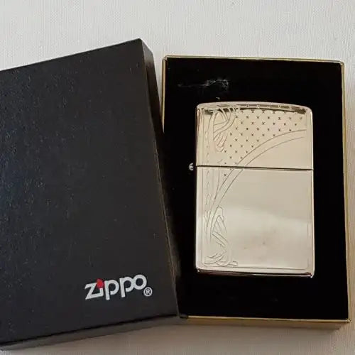 Zippo silver plated engraved limited edition lighter - Collectors Item