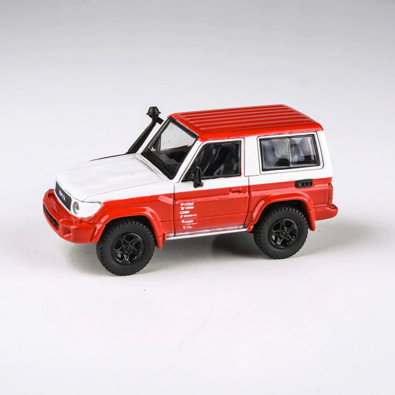 Paragon SWB/Tokyo 2014 Toyota Land Cruiser 71 1/64