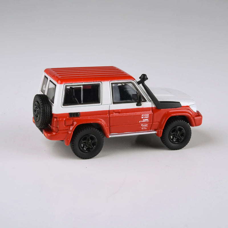 Paragon SWB/Tokyo 2014 Toyota Land Cruiser 71 1/64