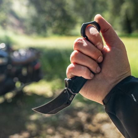 Kershaw Outlier Karambit Black GRN with Black-Oxide BlackWash Blade Coating